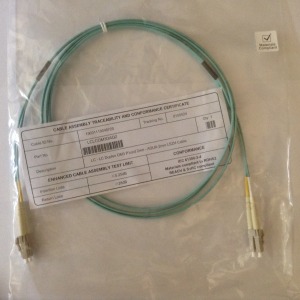 LC-LC OM3 duplex optikai patch kábel, 2m