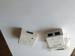 UTP fali aljzat Cat5E dupla