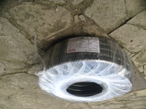 UNIVOLT 20mm-es FXP-TURBO lépésálló, betonozható gégecső, FEKETE 084057