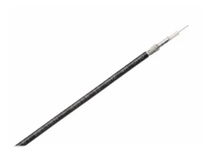 BELDEN 4855R kábel, fekete, 305 méter