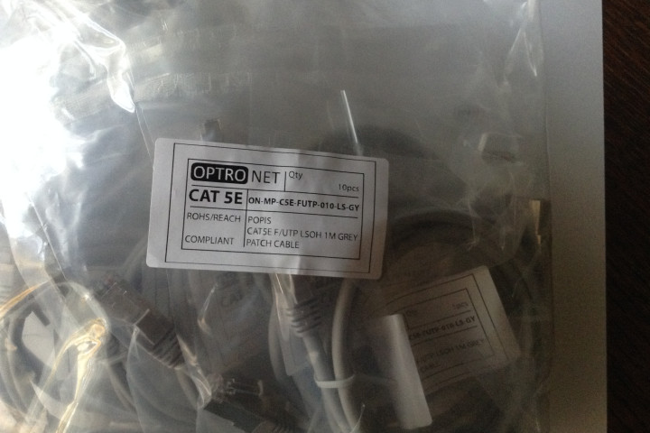 CAT5.E F/UTP LSOH szerelt patch kábel 0,20m