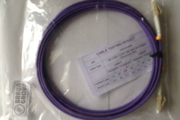 LC-LC OM4 diplex optikai patch kábel, 3m